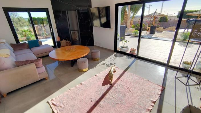 Image No.46-3 Bed Villa / Detached for sale