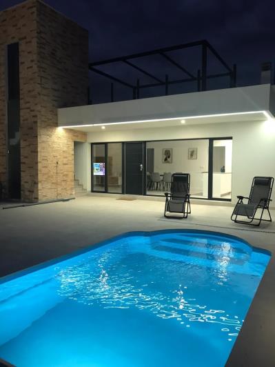 Image No.2-3 Bed House for sale