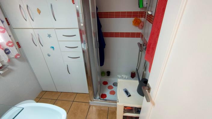 Image No.8-3 Bed Duplex for sale