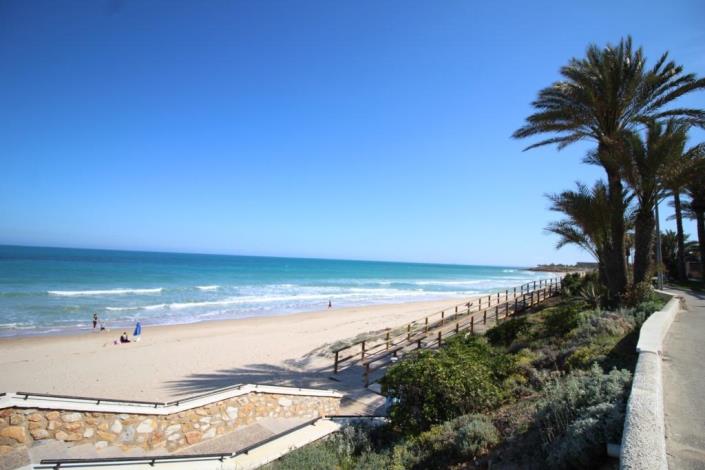 Image No.14-4 Bed Villa for sale