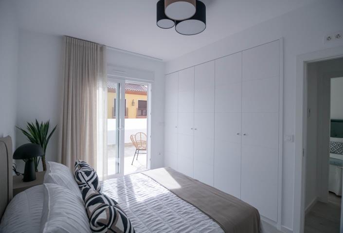 Image No.29-3 Bed House for sale