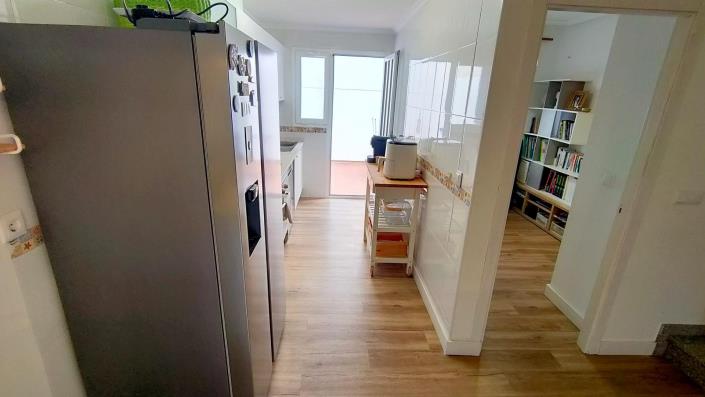 Image No.7-3 Bed House for sale