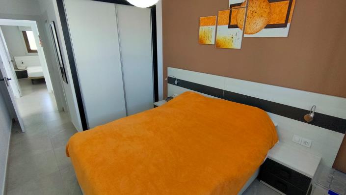 Image No.21-2 Bed Apartment for sale