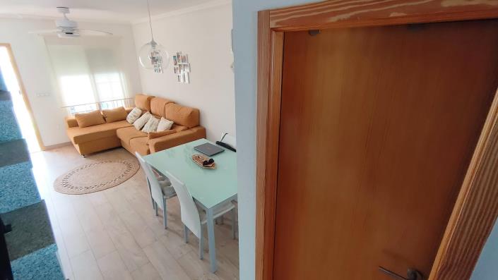 Image No.12-3 Bed House for sale