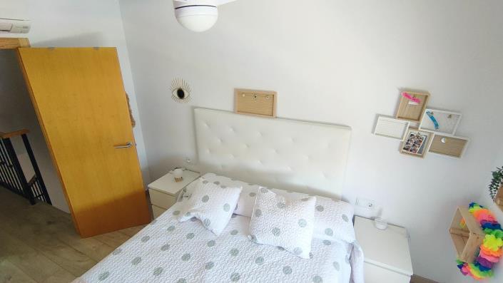 Image No.26-3 Bed House for sale