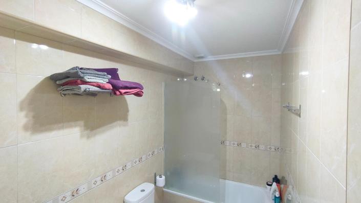 Image No.29-3 Bed House for sale