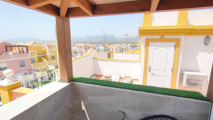 Image No.34-3 Bed House for sale