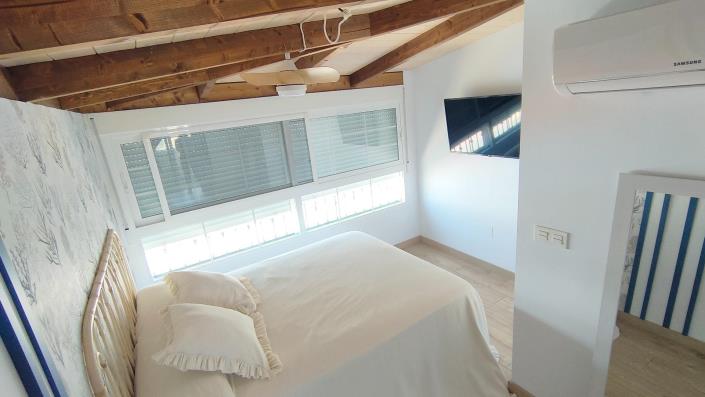 Image No.37-3 Bed House for sale