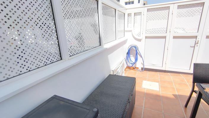 Image No.51-3 Bed House for sale