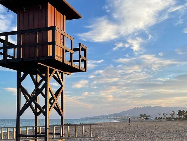 Image No.18-2 Bed Apartment for sale