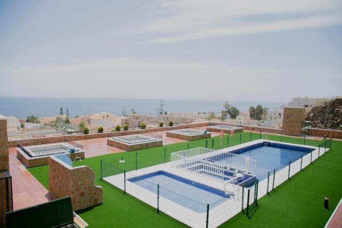 Image No.1-2 Bed Apartment for sale