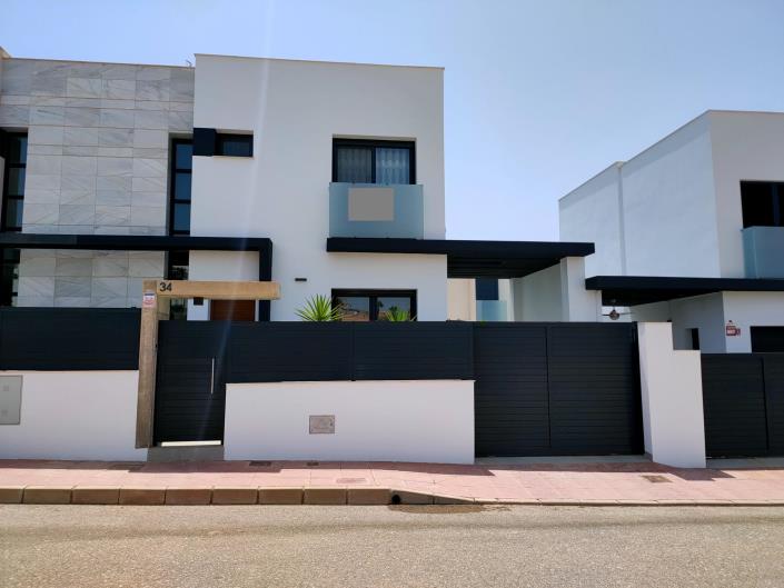 Image No.3-3 Bed House/Villa for sale