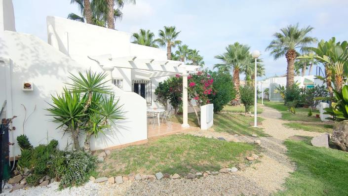 Image No.19-2 Bed House for sale