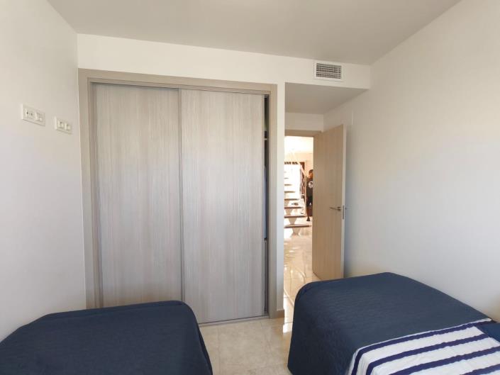 Image No.17-2 Bed Apartment for sale