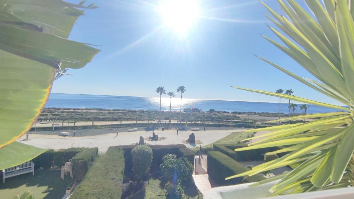 Image No.13-3 Bed Villa / Detached for sale