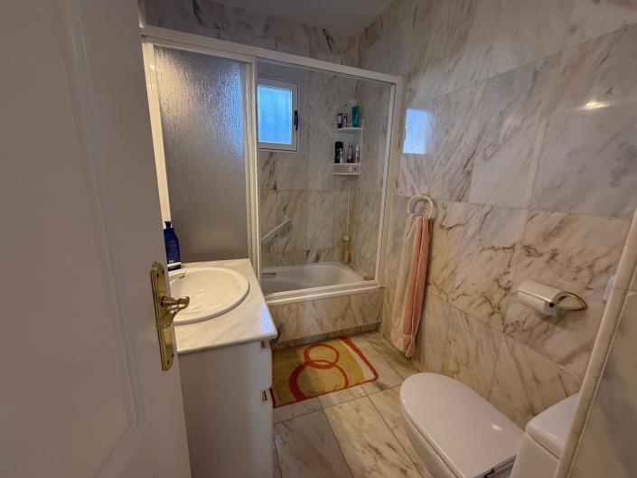 Image No.19-3 Bed Bungalow for sale