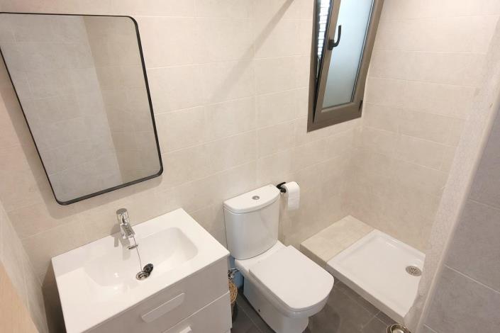 Image No.16-2 Bed Apartment for sale