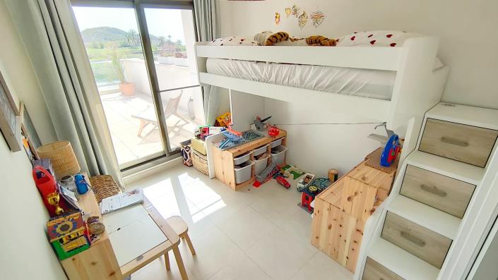 Image No.12-2 Bed Apartment for sale