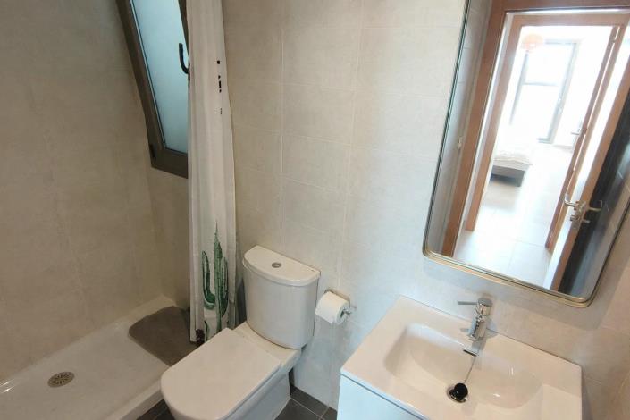 Image No.28-4 Bed Apartment for sale