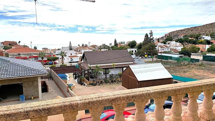 Image No.4-4 Bed Villa for sale