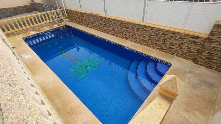Image No.8-4 Bed Villa for sale