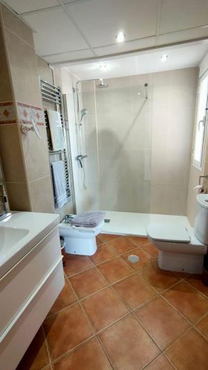 Image No.23-4 Bed Villa for sale