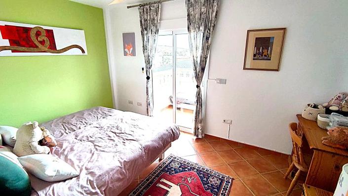 Image No.25-4 Bed Villa for sale