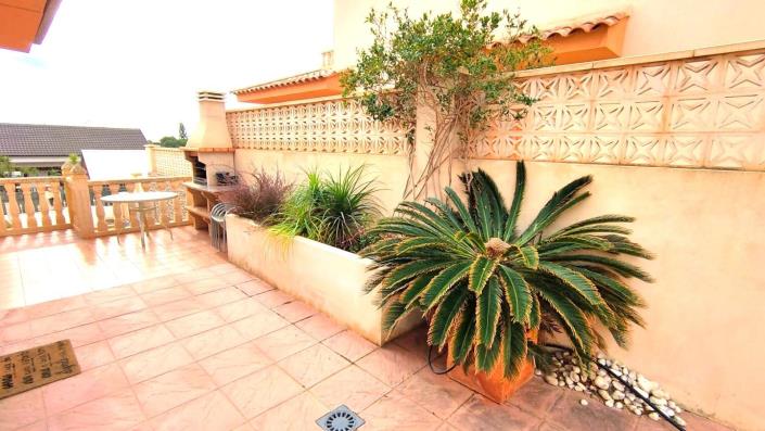 Image No.40-4 Bed Villa for sale