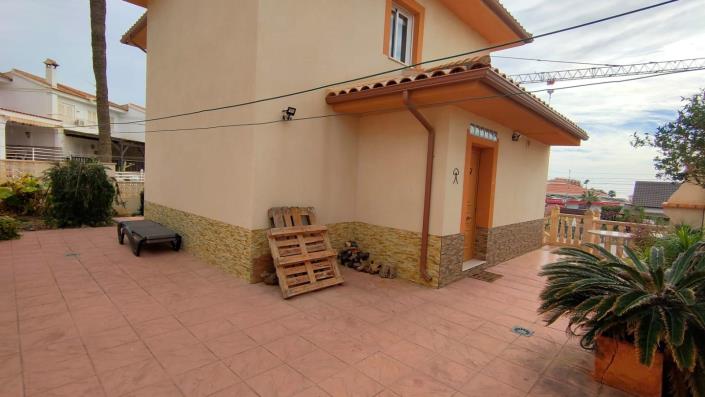 Image No.42-4 Bed Villa for sale