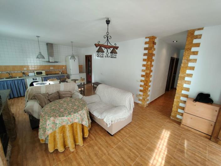 Image No.15-4 Bed Country House for sale