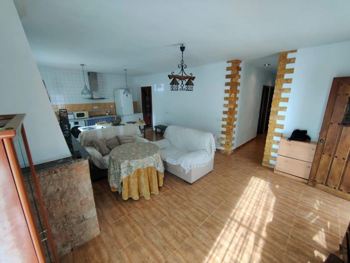 Image No.16-4 Bed Country House for sale