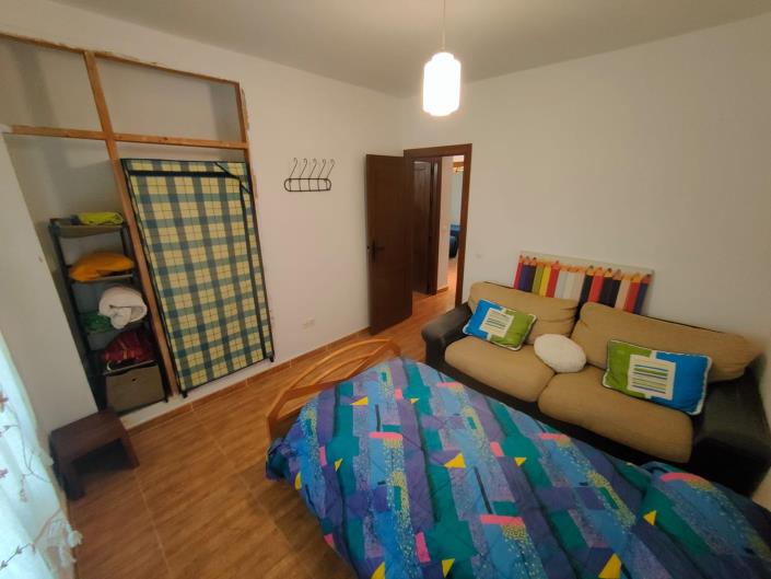 Image No.24-4 Bed Country House for sale