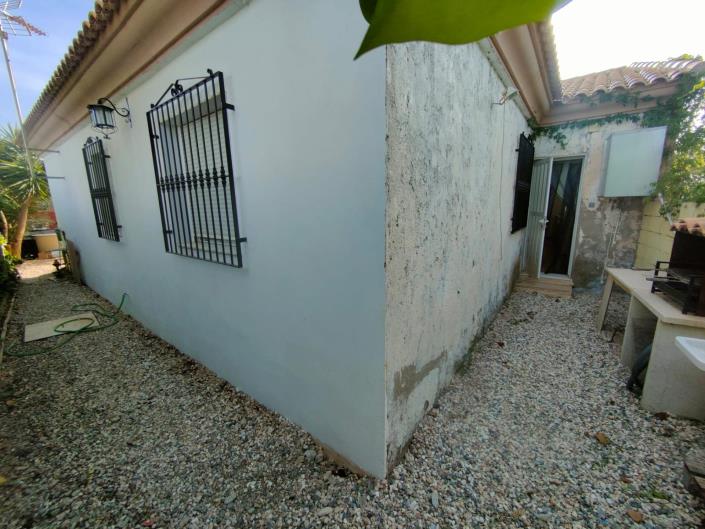 Image No.28-4 Bed Country House for sale