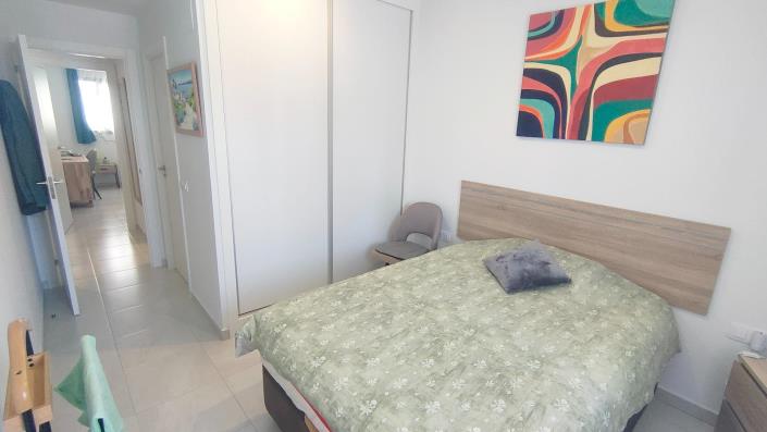Image No.8-2 Bed Apartment for sale