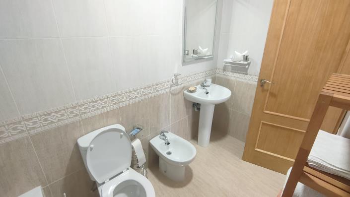 Image No.19-2 Bed Apartment for sale