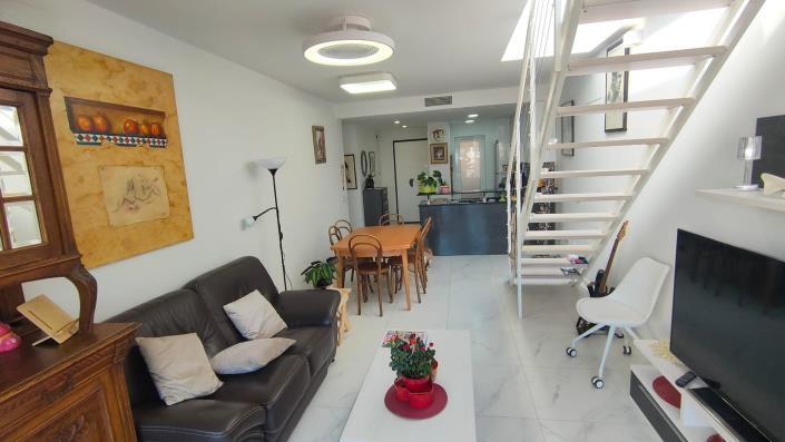 Image No.7-3 Bed Apartment for sale