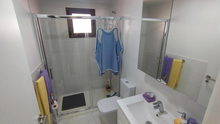 Image No.27-3 Bed Apartment for sale