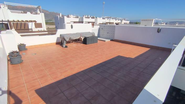 Image No.29-3 Bed Apartment for sale