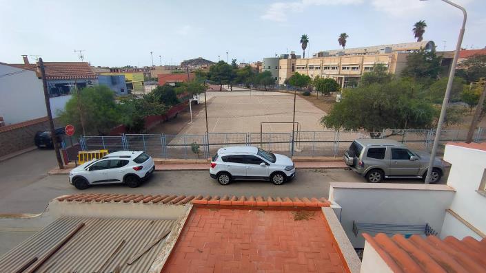 Image No.38-5 Bed House for sale