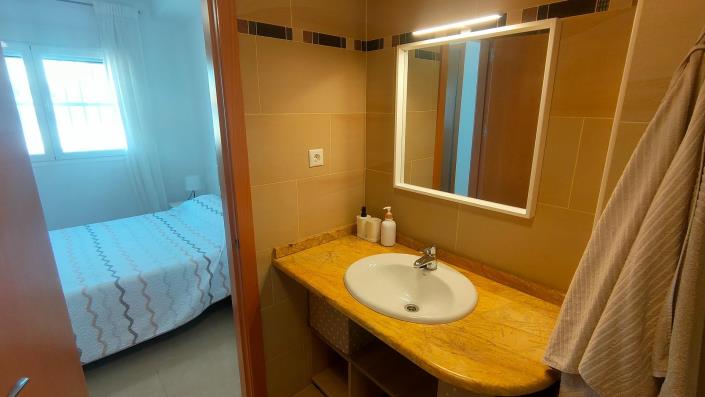 Image No.23-1 Bed Apartment for sale