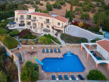 3--Paphos-Luxury-Villa-1230