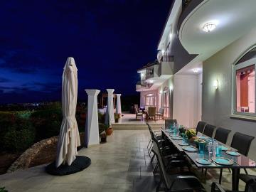 7--Paphos-Luxury-Villa-1230