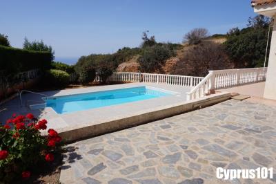 4-Peyia-bungalow-with-sea-views-Property-1232