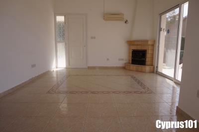 12-Peyia-bungalow-with-sea-views-Property-1232