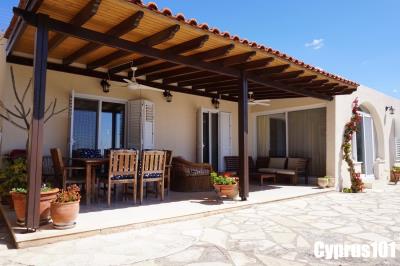 7-Kamares-bungalow-panoramic-views-Property-1229