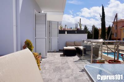 7-Peyia-Paphos-townhouse-with-sea-views-Property-1228