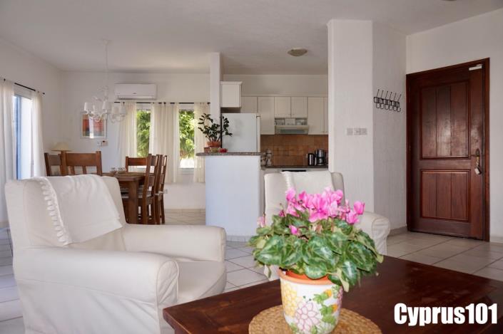 Image No.18-3 Bed Villa / Detached for sale