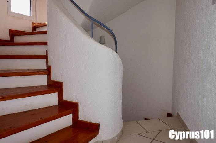 Image No.39-3 Bed Villa / Detached for sale