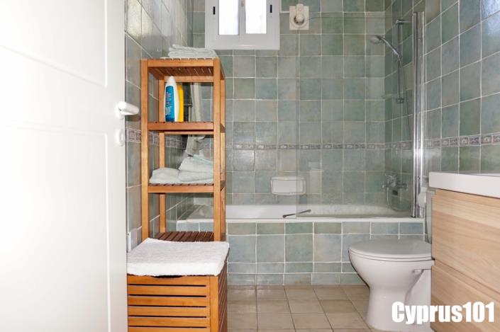 Image No.42-3 Bed Villa / Detached for sale