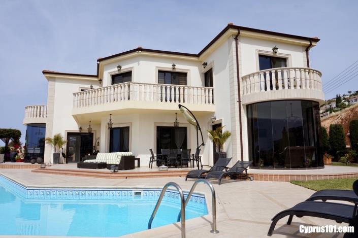 Image No.5-4 Bed Villa / Detached for sale